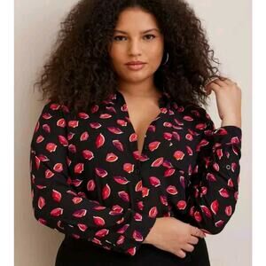 Torrid Lizzie Georgette Button-Up Long Sleeve Shirt black lips print